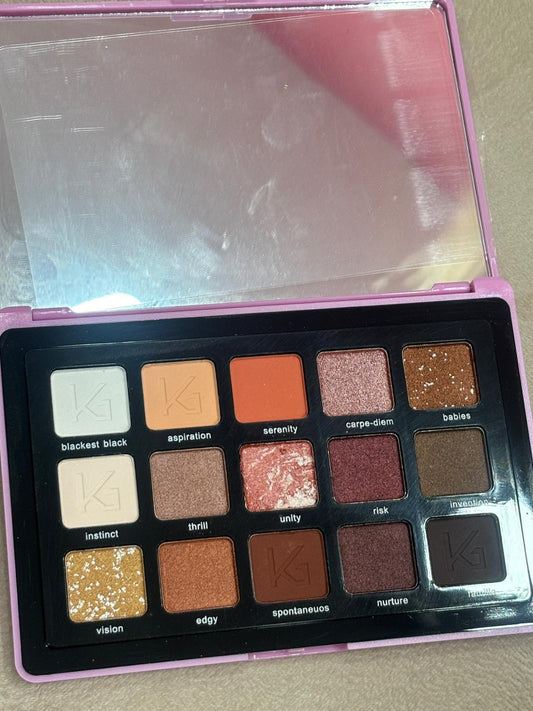 PALETTE OCCHI 15 COLORI MATTE E SHINE